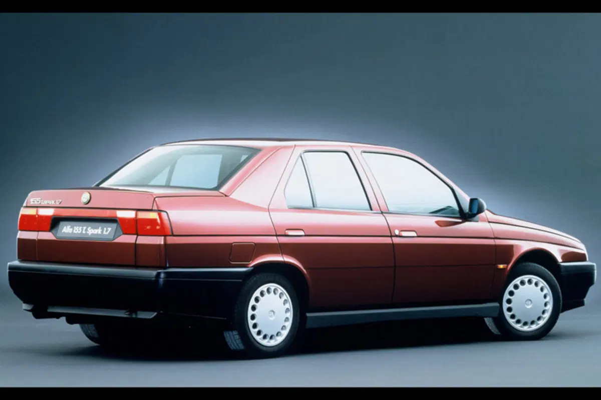 Alfa Romeo 155 (1992-98) (2)