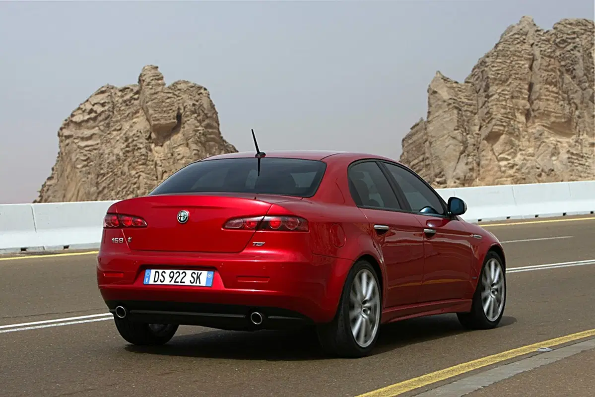 Alfa Romeo 159 2.4 JTDm 20V Exclusive (3)