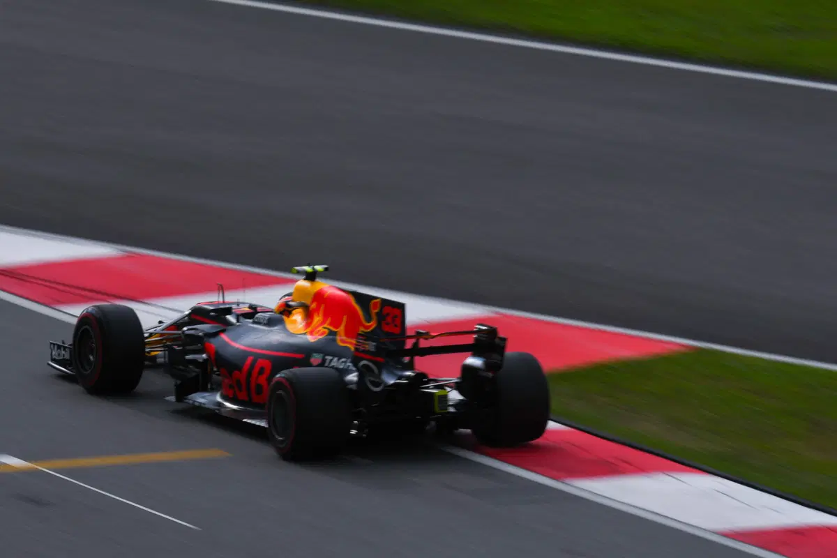F1, GP Malesia 2017: pole per Hamilton. Vettel ultimo (33)