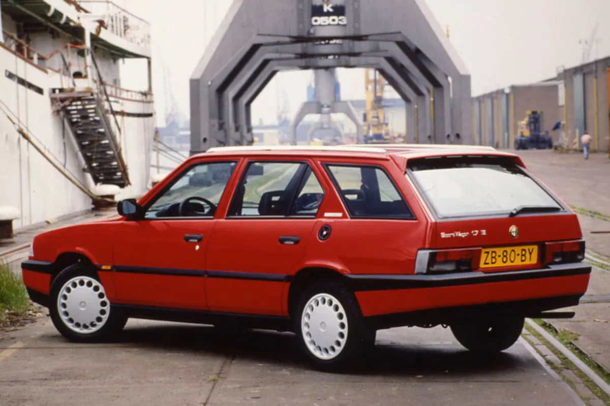 Alfa Romeo 33 SportWagon 1.5 4x4 (3)