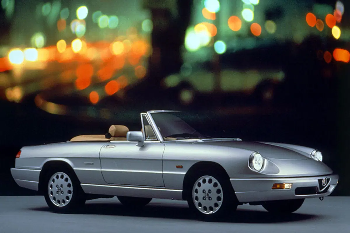 Alfa Romeo Spider 1.6 (4)