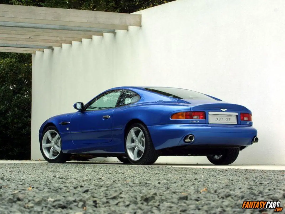 Aston Martin DB7 Coupé (1995-04) (4)