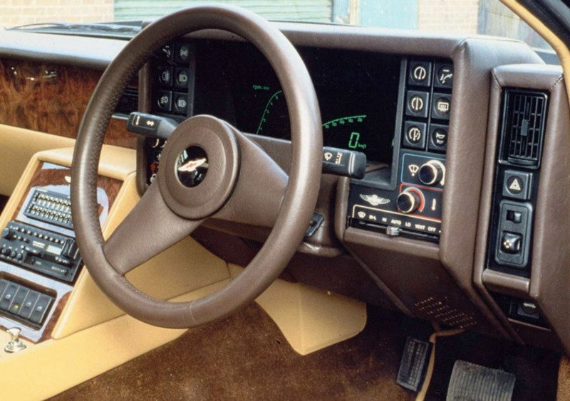 Aston Martin Lagonda (1976-90) (5)