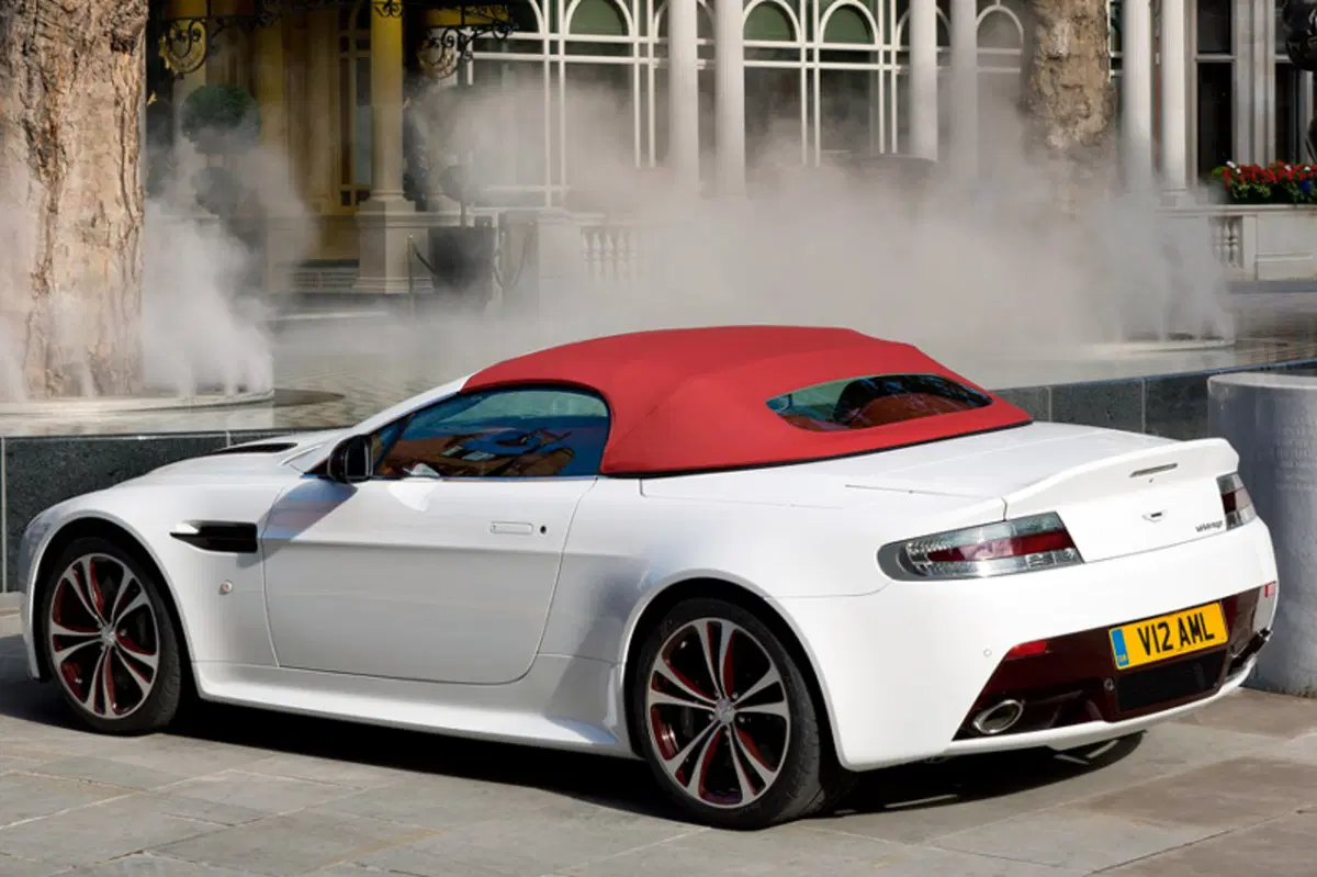 Aston Martin V12 Cabrio (2013-20) (7)