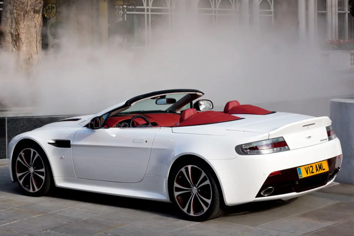 Aston Martin V12 Cabrio (2013-20) (4)