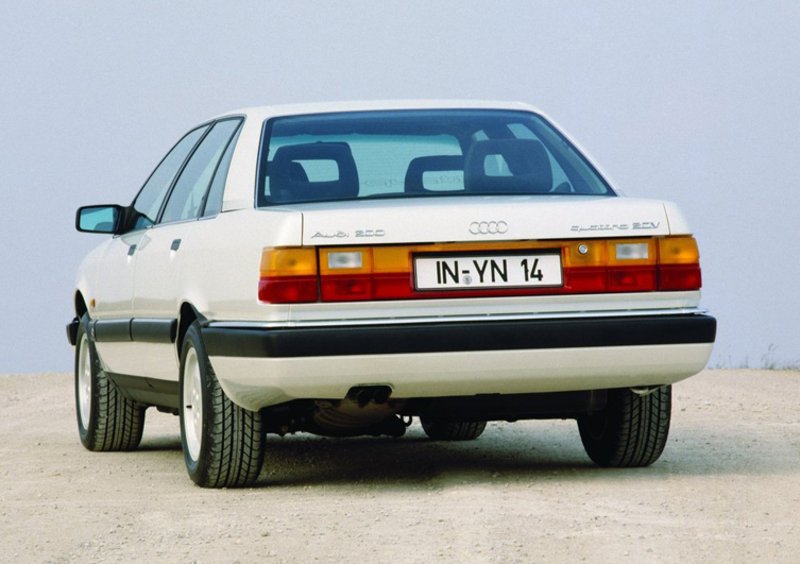Audi 200 (1980-90) (5)