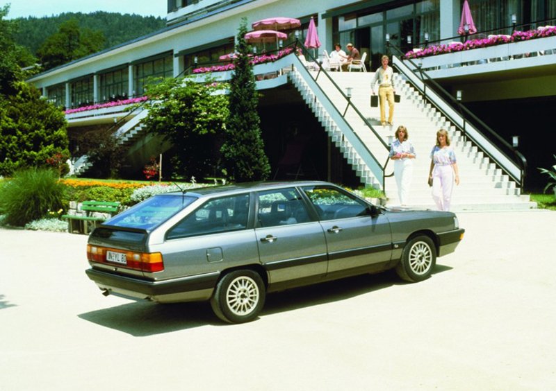 Audi 200 Avant (1985-90) (2)