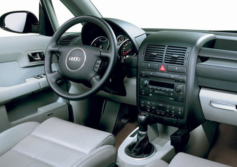 Audi A2 (2000-06) (4)