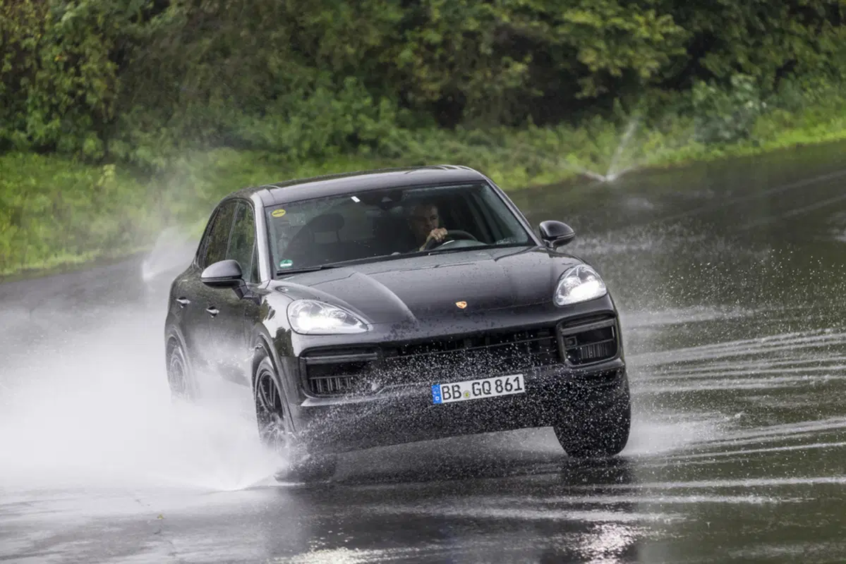 Porsche Cayenne, 3^ generazione: tecnologia nuova sotto il vestito, Parte 3 - Powertrain