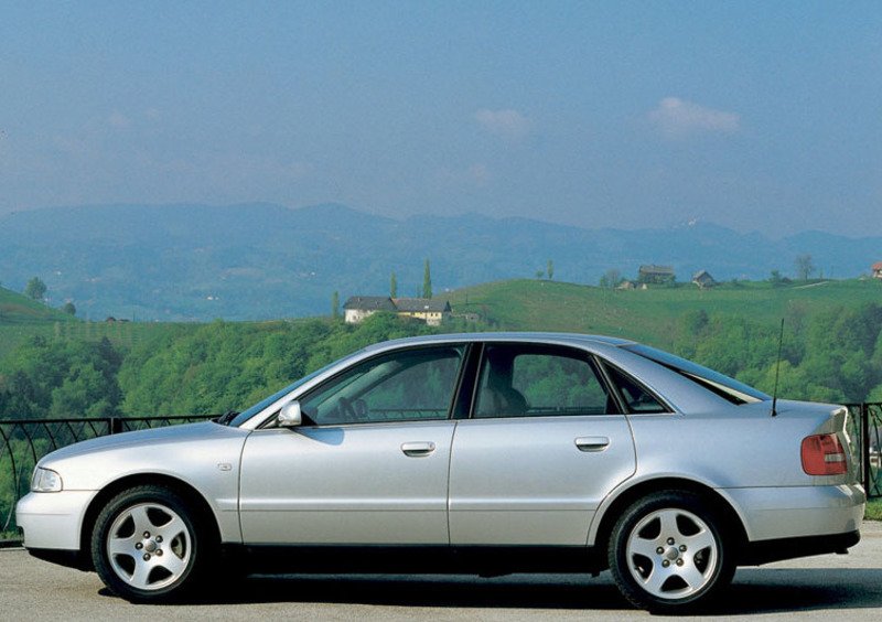Audi A4 (1994-00) (2)