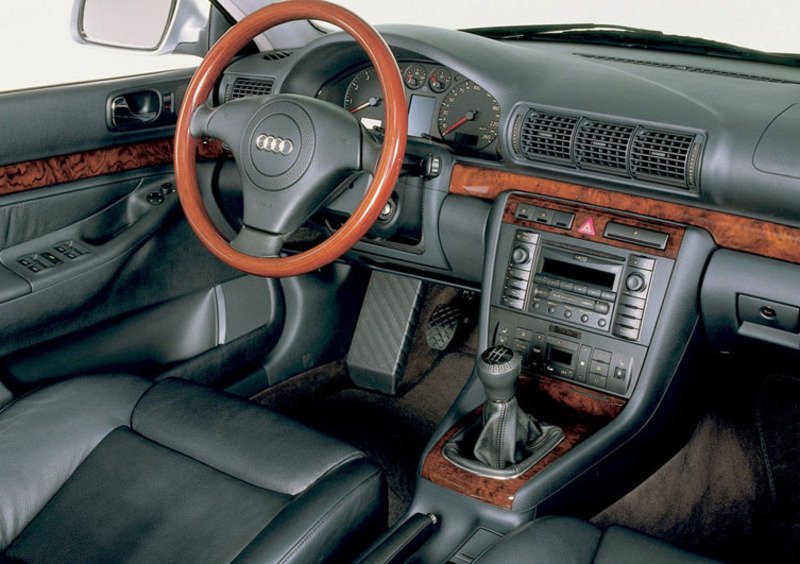 Audi A4 (1994-00) (5)