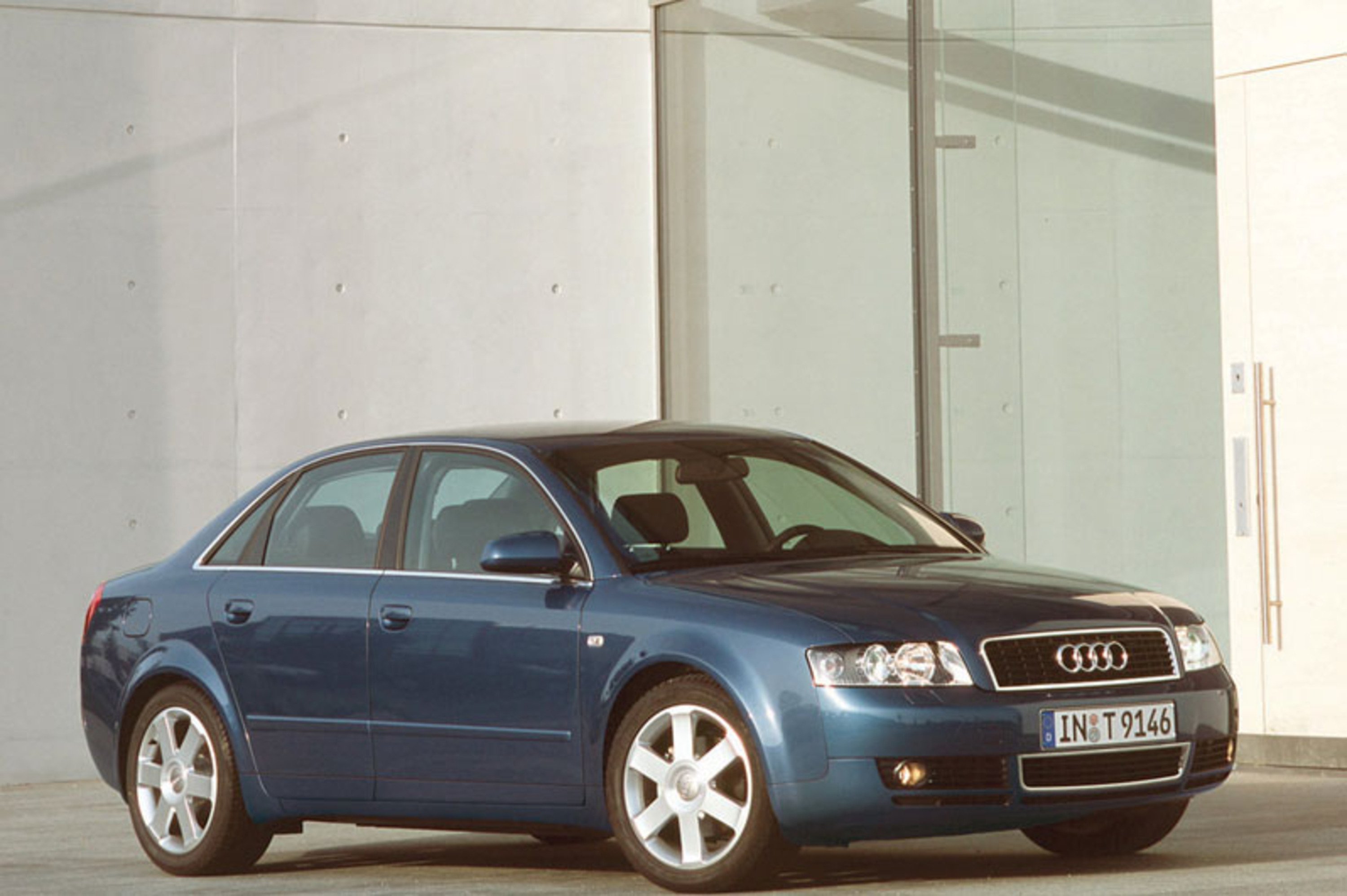 Audi A4 (2000-04)