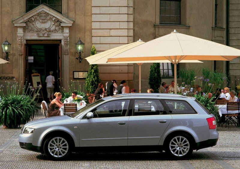 Audi A4 Avant (2001-04) (3)