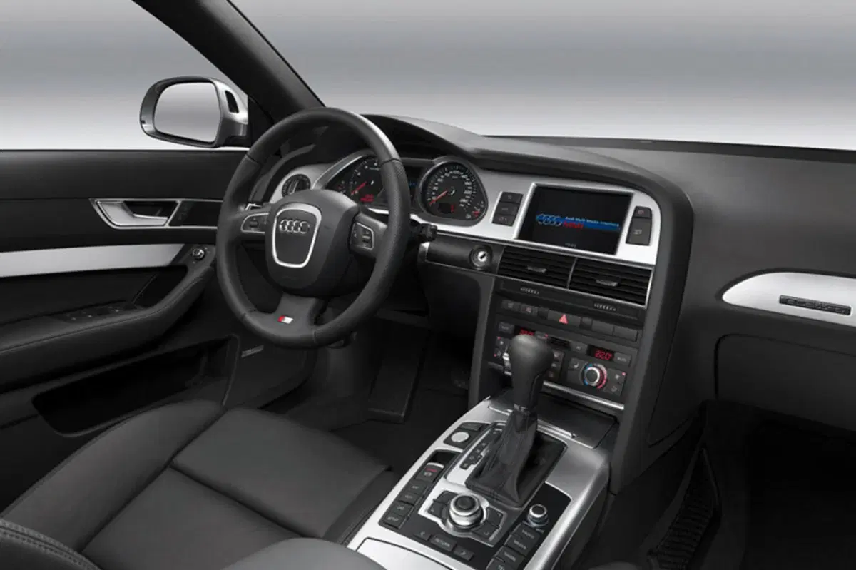 Audi A6 (2004-12) (3)