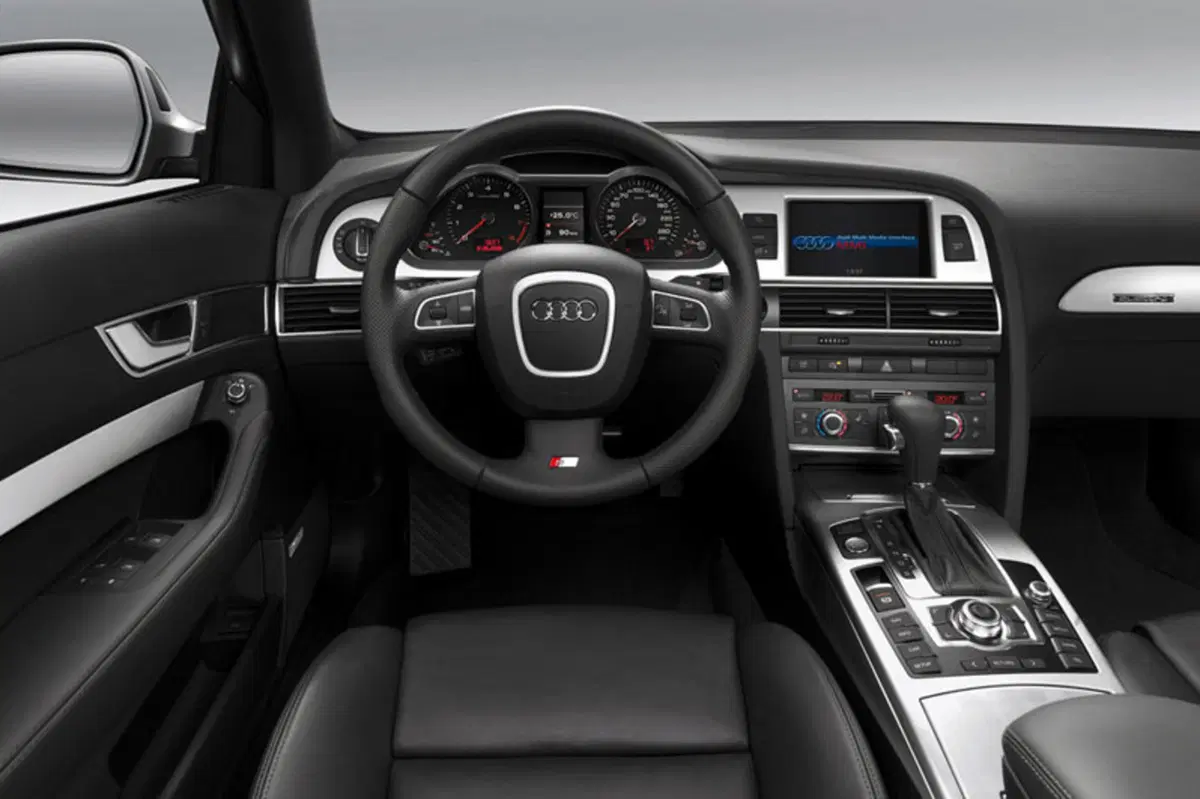 Audi A6 (2004-12) (5)