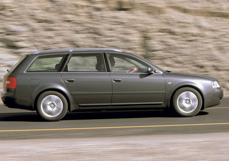 Audi A6 Avant (1998-05) (2)