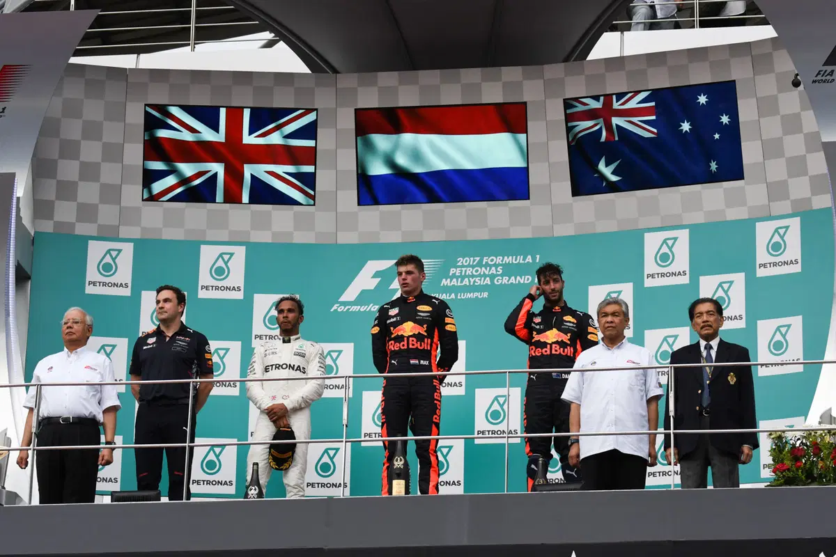 F1, GP Malesia 2017: vince Verstappen. Quarto Vettel (51)