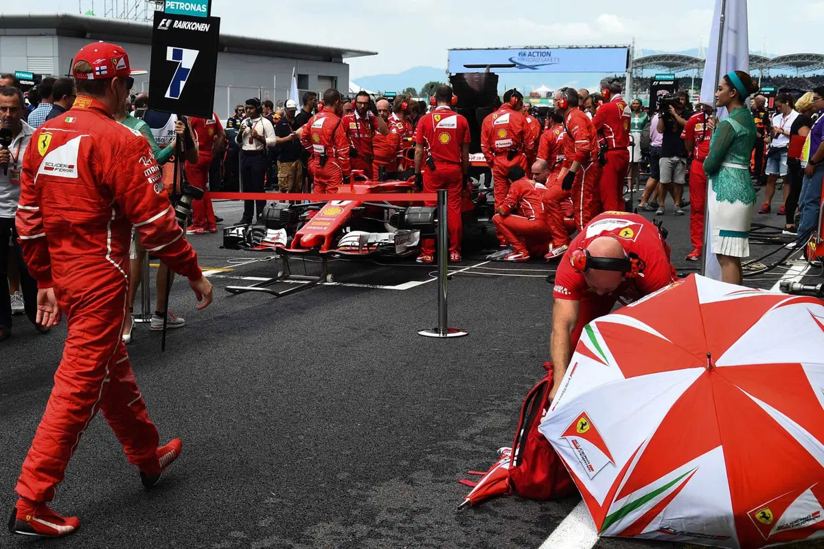 F1, GP Malesia 2017: vince Verstappen. Quarto Vettel (9)