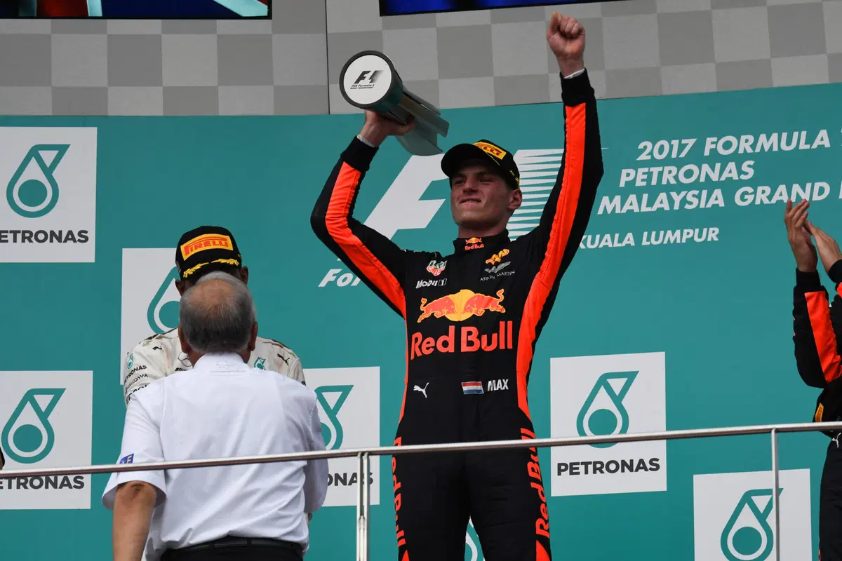 F1, GP Malesia 2017: vince Verstappen. Quarto Vettel (50)