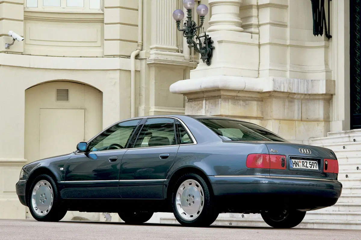 Audi A8 (1994-02) (3)