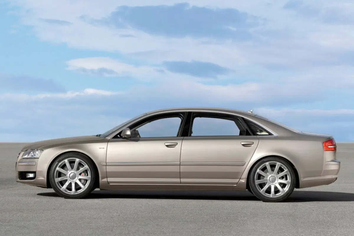 Audi A8 (2002-10) (2)