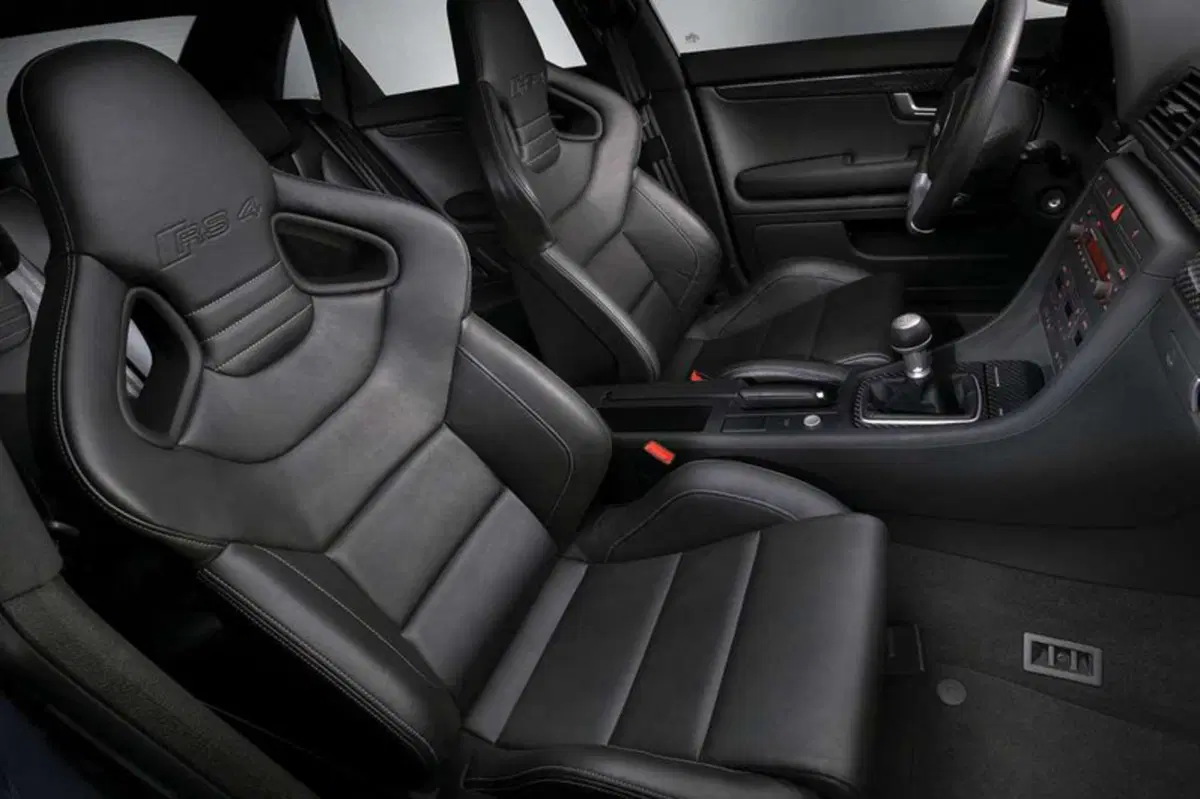 Audi RS 4 (2005-07) (5)