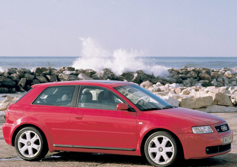 Audi S3 (1999-03) (4)