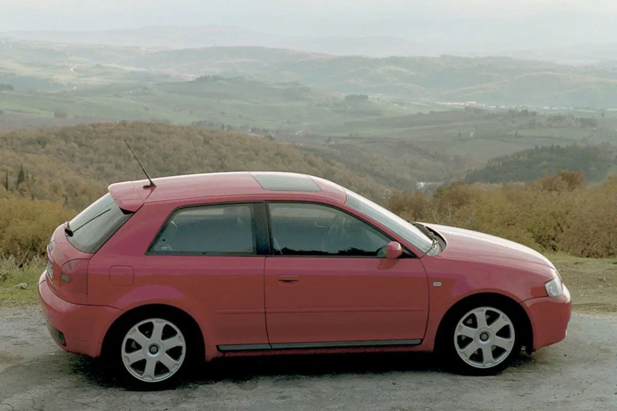 Audi S3 (1999-03) (2)