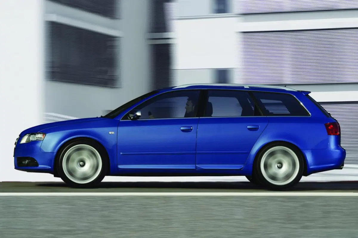 Audi S4 Avant (2004-08) (2)