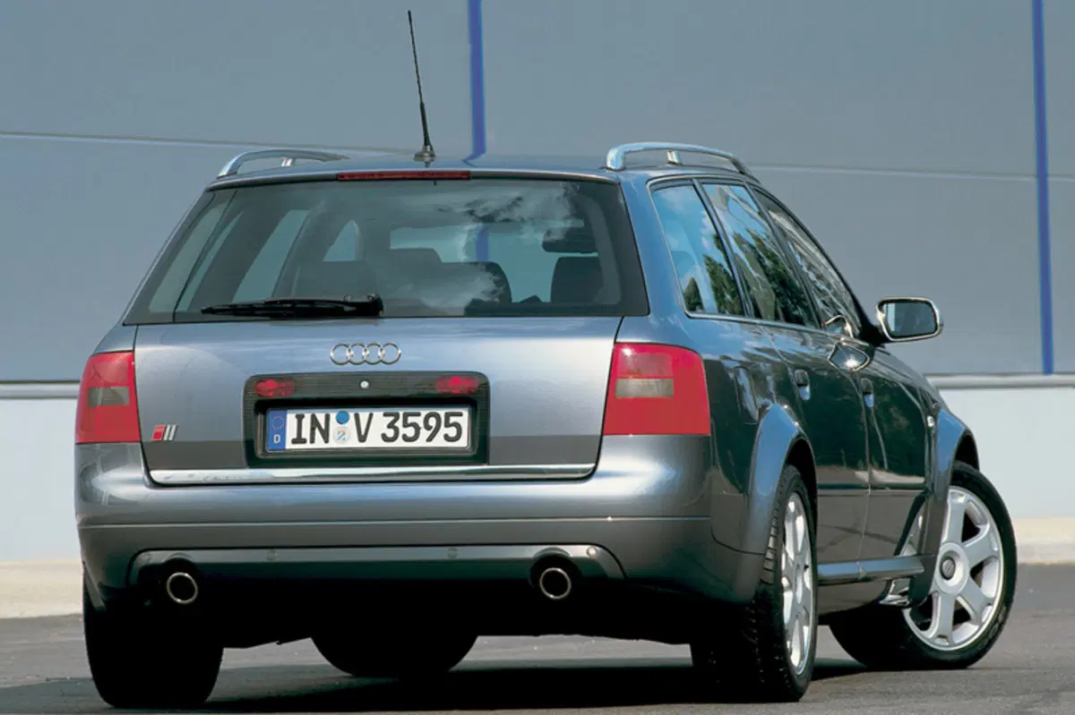 Audi S6 Avant (1999-05) (2)