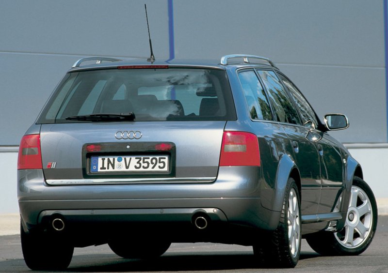 Audi S6 Avant (1999-05) (2)