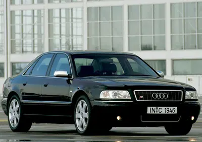 Audi S8 (1996-02)