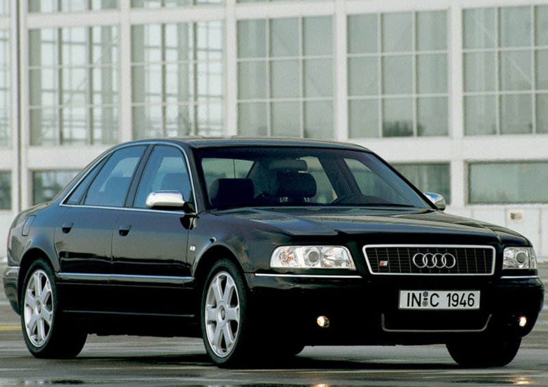 Audi S8 (1996-02)