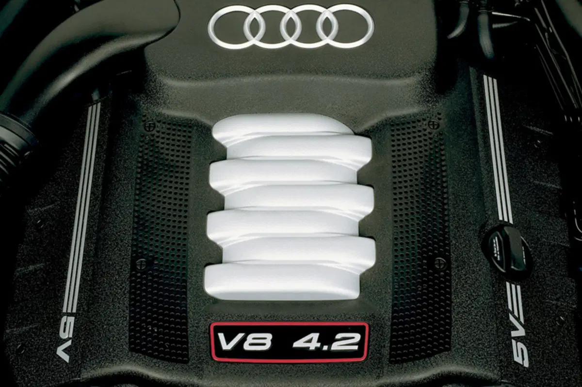 Audi S8 (1996-02) (5)