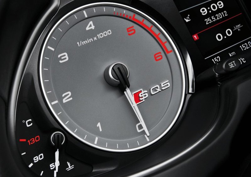 Audi SQ5 (2012-17) (8)