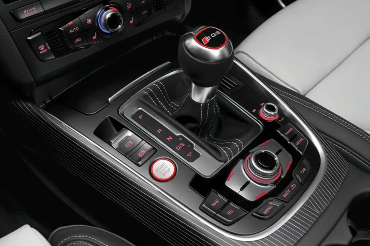 Audi SQ5 3.0 V6 TDI Biturbo quattro tiptronic (10)
