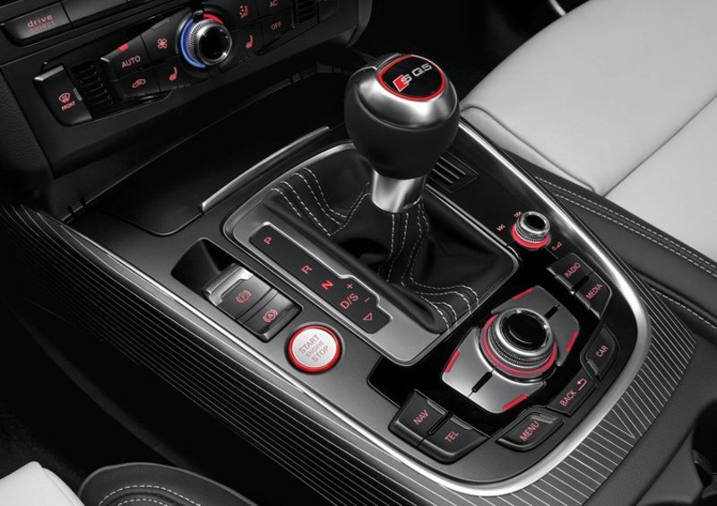 Audi SQ5 (2012-17) (9)