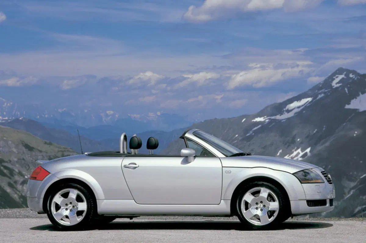 Audi TT Cabrio (1999-06) (3)