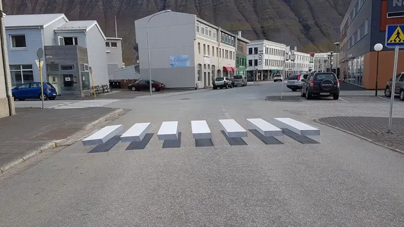 Idea sicurezza: strisce pedonali tridimensionali [Video]