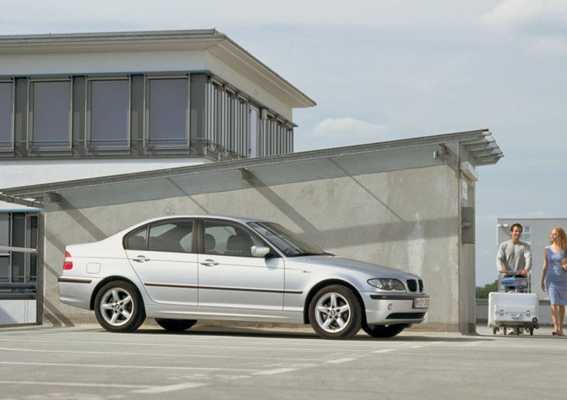 BMW Serie 3 (1998-05) (3)