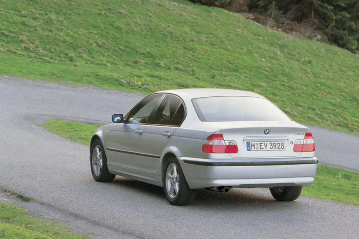 BMW Serie 3 (1998-05) (8)
