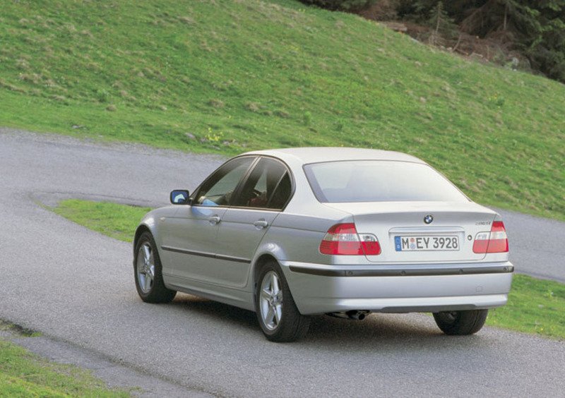 BMW Serie 3 (1998-05) (8)