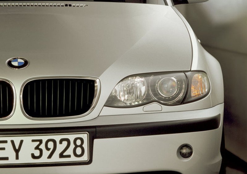BMW Serie 3 (1998-05) (9)