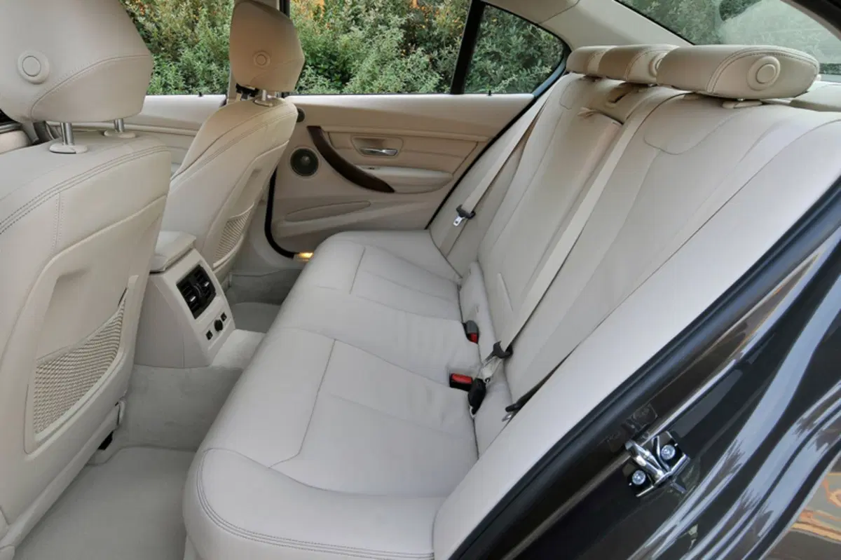 BMW Serie 3 Active Hybrid 3 Msport (8)