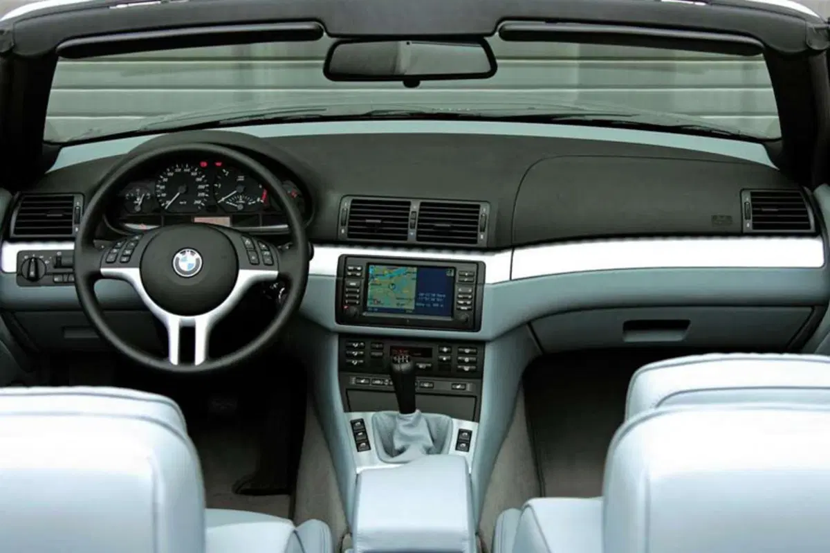 BMW Serie 3 Cabrio 330Cd cat  All Seasons (8)