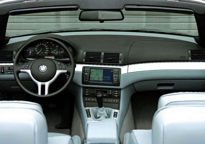 BMW Serie 3 Cabrio (2000-06) (7)