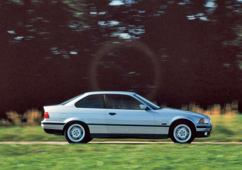 BMW Serie 3 Coupé (1991-99) (3)