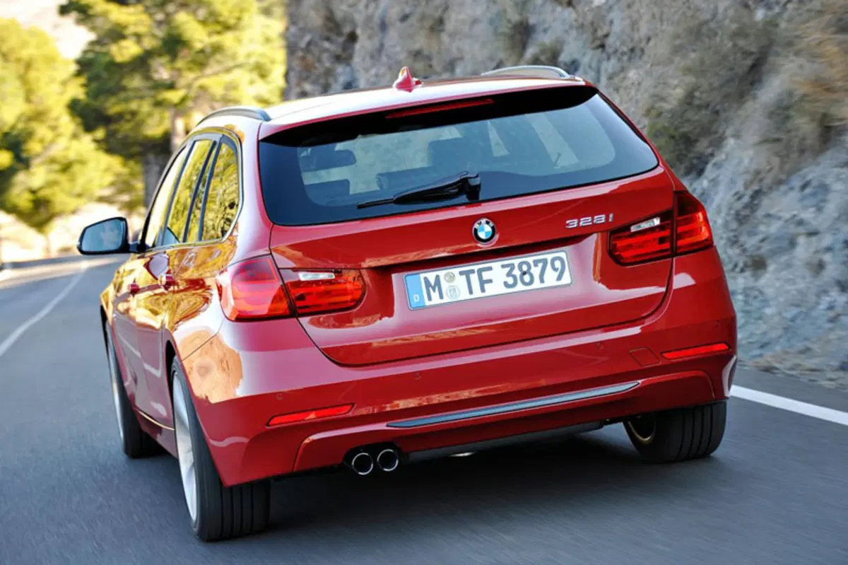 BMW Serie 3 Touring 318d  Business Advantage aut. (6)