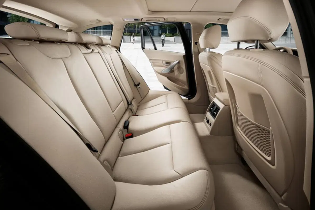 BMW Serie 3 Touring 318d  Business Advantage aut. (13)