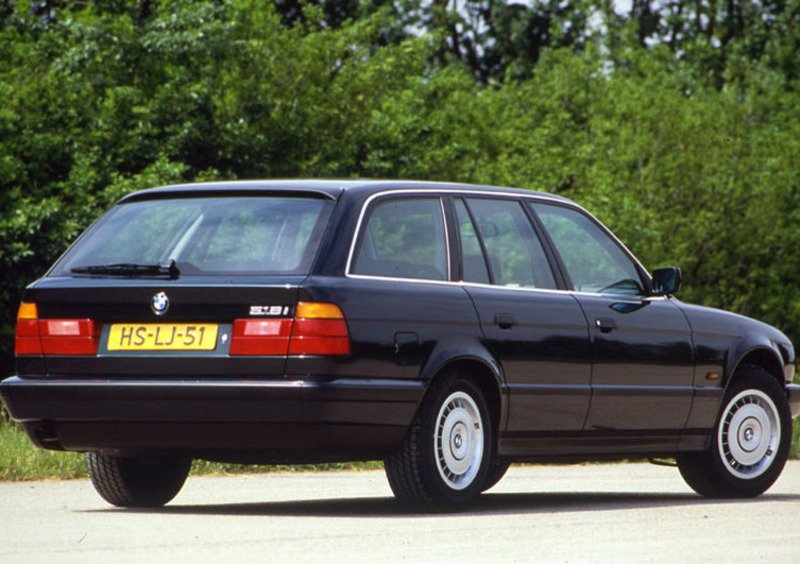 BMW Serie 5 Touring (1991-97) (2)